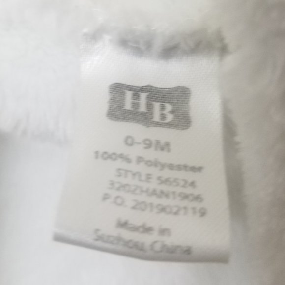 adorable toddler's snowman hoodie - Picture 3 of 8